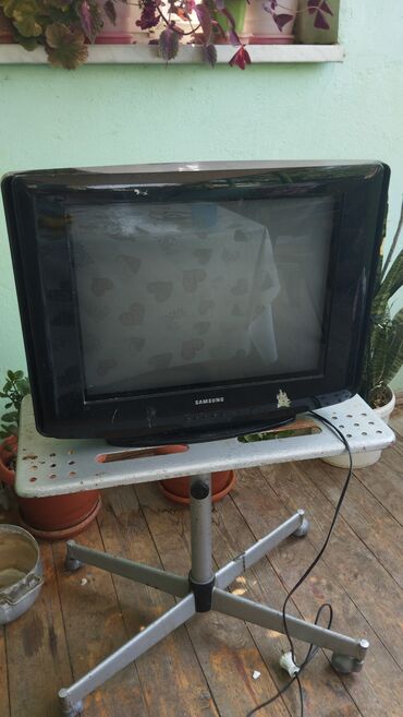 усилители б у: İşlənmiş Televizor Samsung 55" Ünvandan götürmə