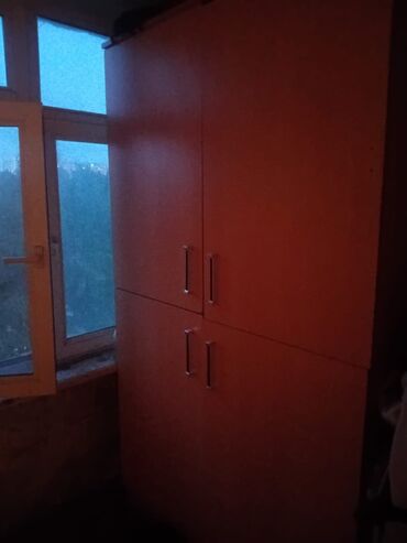 шкаф железный офисный: Dolab ela eyztde. Yeken dolabdir yer tutur deye satilir