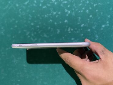 Apple iPhone: IPhone Xr, 128 ГБ, Белый, 88 %