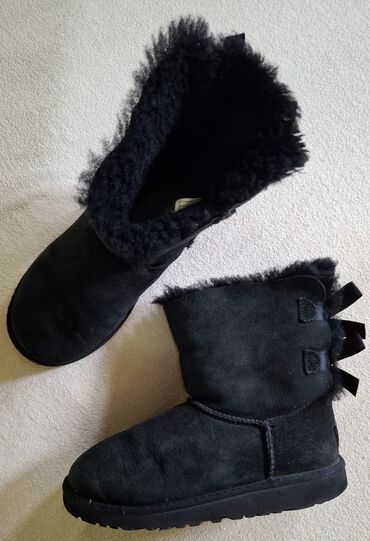 monarh obuća: Ugg čizme, UGG, Veličina - 33