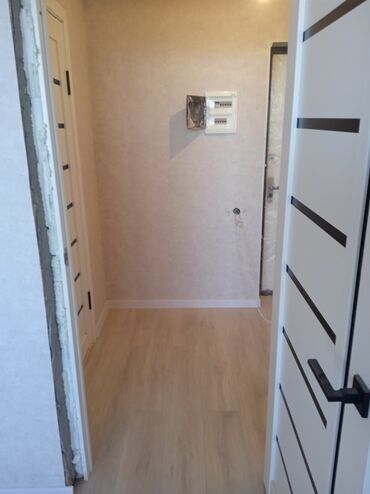 Другие стройуслуги: Услуги по укладке плитки для ванных комнат, кухонь и других помещений — 7