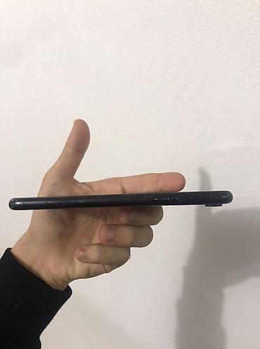 video regstrator: IPhone Xr, 64 GB, Qara, Face ID — 4