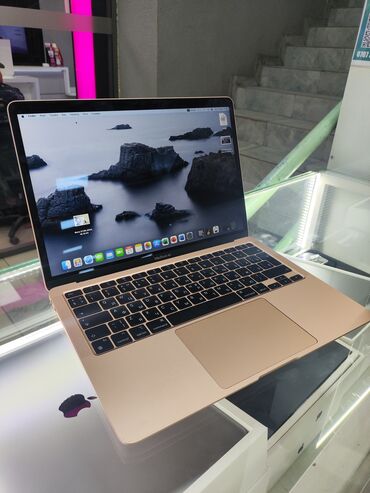 Ноутбуки: Ноутбук, Apple, 8 ГБ ОЗУ, Apple M1, 13.1 ", Б/у