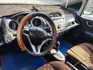 e 55 amg: Honda Fit: 2009 г., 1.5 л, Вариатор, Бензин, Хэтчбэк — 7