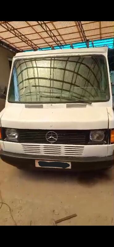 рация для фуры: Грузовик, Mercedes-Benz, Стандарт, 3 т, Б/у