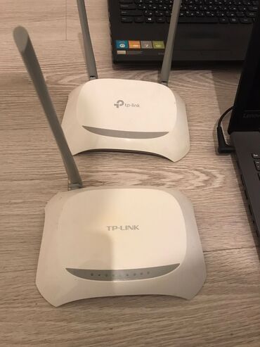 fibernet modem: Adaptırı yoxdur iki ədəd 20 azn