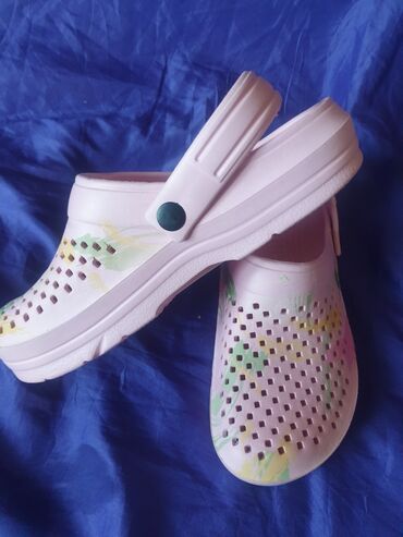 обувь подросковый: Новые Тапочки для бани ысык куль басейн по дому 41 размер произвоцтво