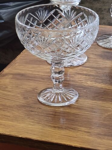 Наборы посуды: Всё предметы без сколов — 10