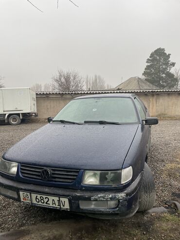 Volkswagen: Volkswagen Passat CC: 1995 г., 2 л, Механика, Бензин, Седан