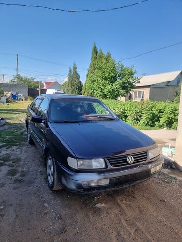 Volkswagen: Volkswagen Passat: 1994 г., 2 л, Механика, Бензин, Седан