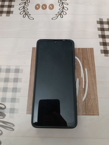 Redmi: Redmi, Redmi A3, Б/у, 128 ГБ, цвет - Зеленый, 2 SIM