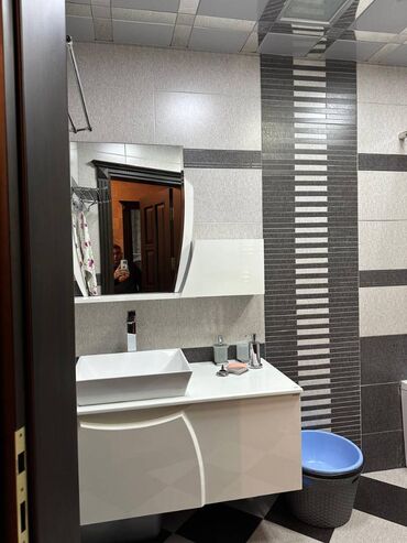 Uzunmüddətli kirayə mənzillər: Əcəmi metrosu yaxınlığı,Yeganə şadlıq sarayının 50 metriliyində,13 -da lalafo.az — 8 Uzunmüddətli kirayə mənzillər: Əcəmi metrosu yaxınlığı,Yeganə şadlıq sarayının 50 metriliyində,13 — 8