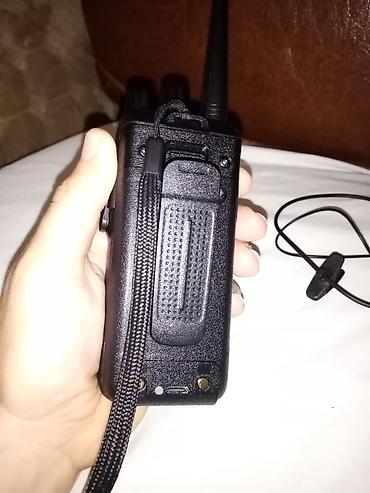 android telefon sa tastaturom: Prodaje se komplet. Stanica, baza za punjenje, kabl, slušalica. Cena — 3