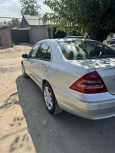 range over: Mercedes-Benz C-Class: 2000 г., 2.6 л, Автомат, Бензин, Седан — 1