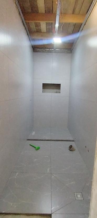 metal asma tavan: Xidmət: Kafel-metlax və duş zonası plitələmə işi Təsvir: - Hamam və — 4