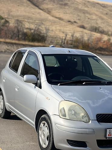 dongfeng aeolus l7 ev: Toyota Vitz: 2002 г., Автомат, Бензин, Хэтчбэк — 2