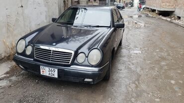 Mercedes-Benz: Mercedes-Benz E-Class: 1998 г., 3.2 л, Автомат, Бензин, Седан