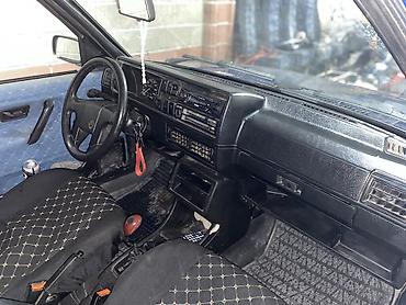 Volkswagen: Volkswagen Golf: 1990 г., 1.8 л, Механика, Бензин, Хэтчбэк — 6
