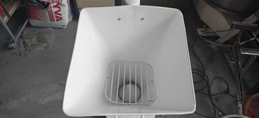 Ostali kuhinjski aparati: Rotaciono sito za brasno marke MAT-ING iz Nisa, u odlicnom stanju kao — 7