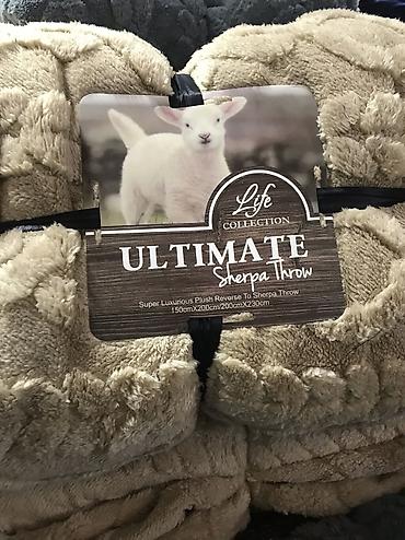 Одеяла и пледы: Плед, Новый, Все сезоны, Двусторонний, Плюшевый — 51