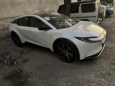 bcd com: Toyota bZ5: 2026 г., Электромобиль, Лифтбек — 8