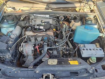 jetta vs5: Volkswagen Passat: 1989 г., 1.8 л, Механика, Бензин, Седан — 9