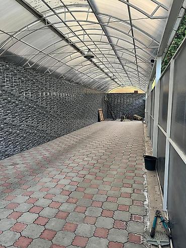 Долгосрочная аренда домов: 390 м², 7 комнат — 3