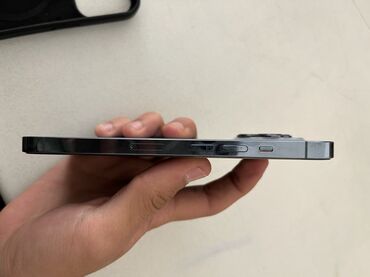 Apple iPhone: IPhone 13 Pro, Sierra Blue, Face ID — 3