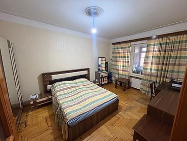 квартира студия баку: Satılır 3 otaqlı köhnə tikili 80 m², Xalqlar Dostluğu m. Bina daşdır — 9