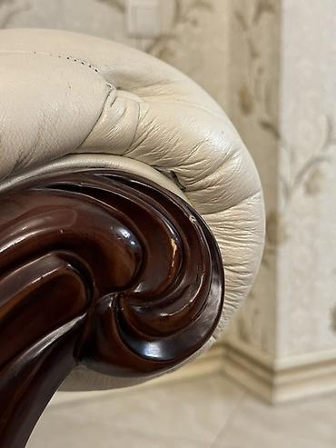 Гарнитуры для зала: Продаётся б/у мебель для гостиной в хорошем состоянии 🛋 Диван — 3х — 5