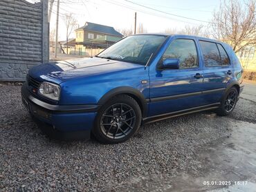 машина капейка: Volkswagen Golf: 1996 г., 1.8 л, Механика, Бензин, Хэтчбэк