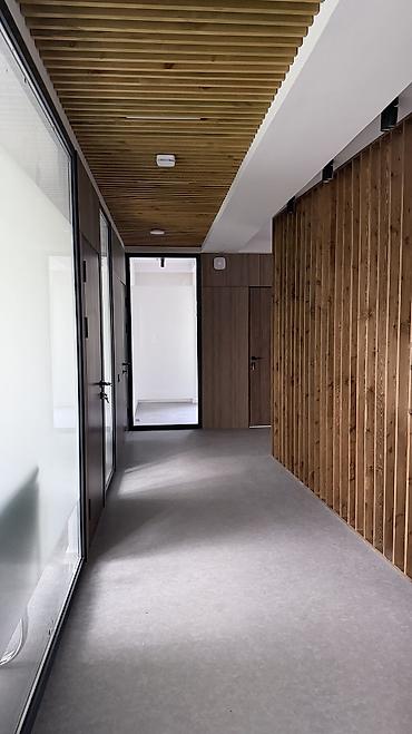 Продажа коммерческой недвижимости: Продажа офисов 573 м², С ремонтом, Многоэтажное здание, 1 этаж — 7