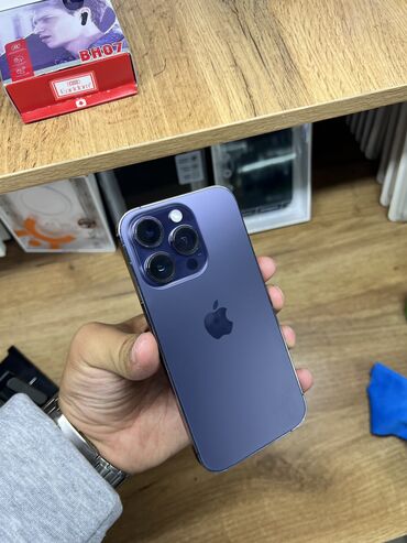 айфон 5 плюс цена: IPhone 14 Pro, Колдонулган, 256 ГБ, Deep Purple, Коргоочу айнек, 93 %