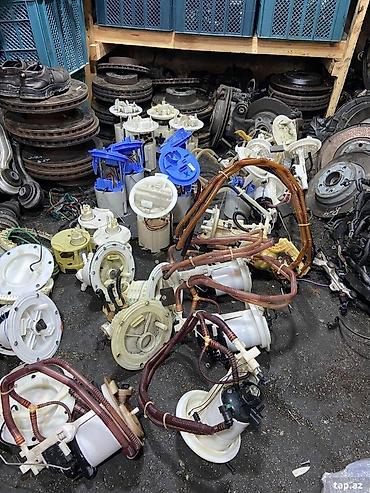 Yanacaq nasosları: Mercedes Benz benzin nasosu Şəhər: Bakı Elanın növü: Ehtiyat — 6