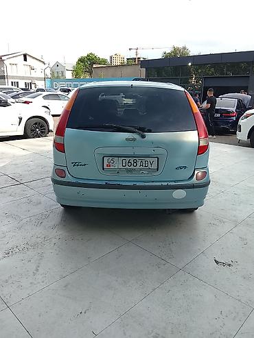 e klass: Nissan Tino: 1999 г., 2 л, Вариатор, Газ, Минивэн — 4