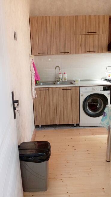 Həyət evləri və villaların satışı: Hövsan qəs. 4 otaqlı, 110 kv. m, Kredit var, Orta təmir -da lalafo.az — 9 Həyət evləri və villaların satışı: Hövsan qəs. 4 otaqlı, 110 kv. m, Kredit var, Orta təmir — 9