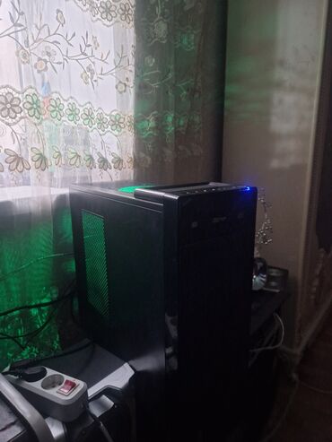 ddr3 8gb ram qiymeti: 16 gb ram i7 2600 rx 570 8 gb 500 gb ssd 500 gb hdd 900w psu real