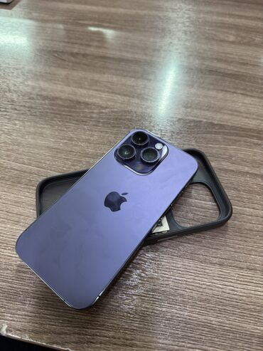 Apple iPhone: IPhone 14 Pro, Б/у, 256 ГБ, Deep Purple, Чехол, Коробка, 89 %