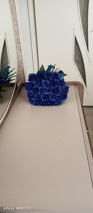 anaya 8 mart hədiyyəsi: 23 ədədli yarpaqlı sabun gül isdese uyğun başqa rəngdə hazırlamaq — 3