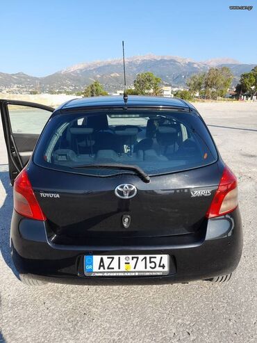 Μεταχειρισμένα Αυτοκίνητα: Toyota Yaris: 1.4 l. | 2007 έ. Χάτσμπακ