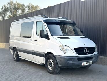 ош бишкек спринтер: Жеңил жүк ташуучу унаа, Mercedes-Benz