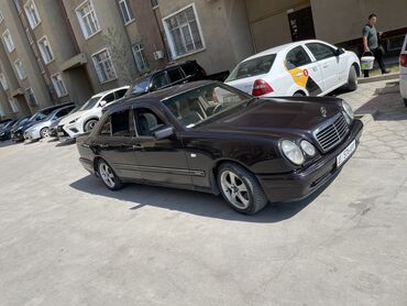 мерс 210 2000год: Mercedes-Benz 