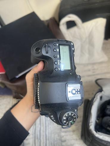 цифровой датчик: Фотоаппарат Canon EOS 6D (тушкa) - Полноформатная матрица 20,2 МП — 6