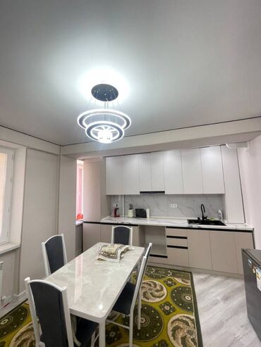 азис баят квартира керек: 1 комната, 42 м², Элитка, 3 этаж, Евроремонт