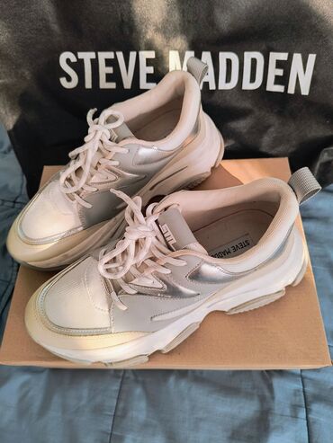 patike za fudbal sport vision: Steve Madden, 39