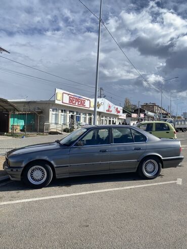 BMW: BMW 5 series: 1993 г., Седан — 2