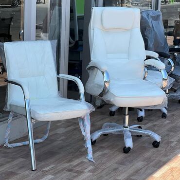 Ofis və oyun kresloları: Yeni, Təkərli, Qolları tənzimlənir, Parça — 29