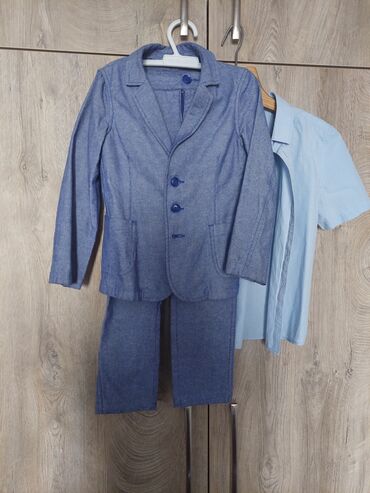 классический костюм: Комплект, цвет - Голубой, Б/у