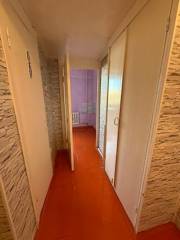 сдам квартиру токмок: 1-комнатная квартира в панельном доме. По адресу г. Каракол, Туманов — 5
