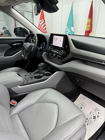 бампер цефиро: Toyota Highlander: 2021 г., 2.5 л, Автомат, Гибрид, Кроссовер — 10